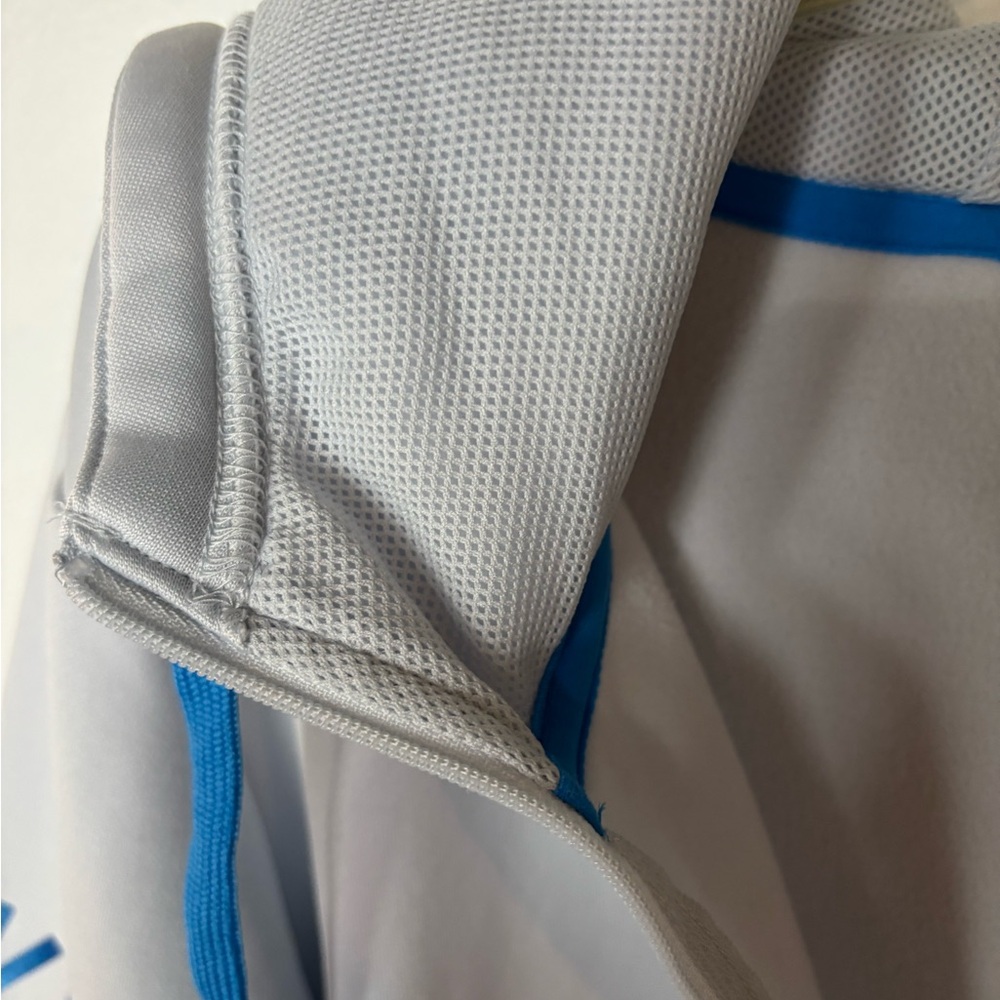 Nike dri- fit full zip hooded sweatshirt. Size large. Very light grey color